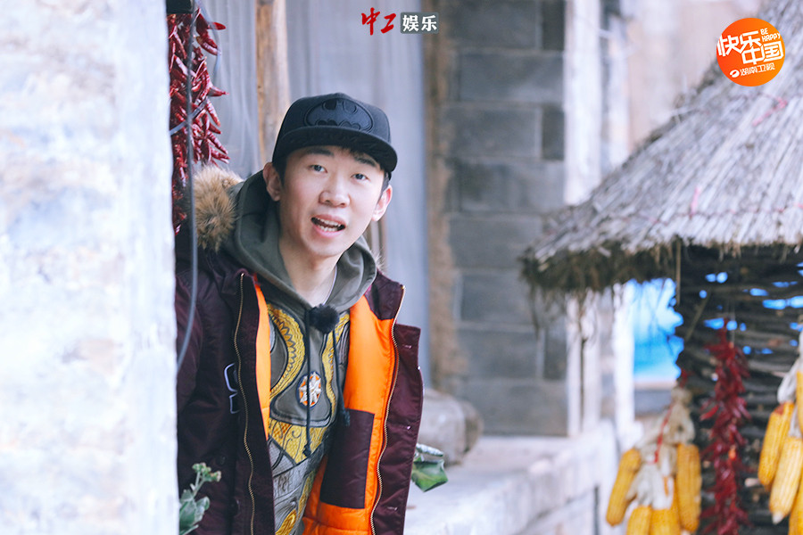 《向往的生活》李冰冰何炅鄉村尬舞活力十足 楊迪上場畫風跑偏