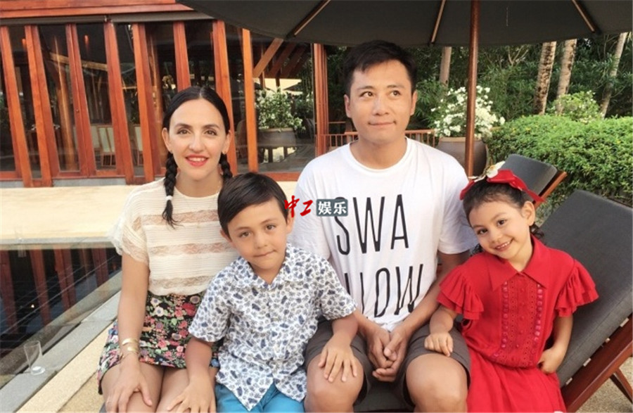 劉濤談二胎滔滔不絕 遭反問(wèn)“喜歡哪個(gè)孩子多一些”