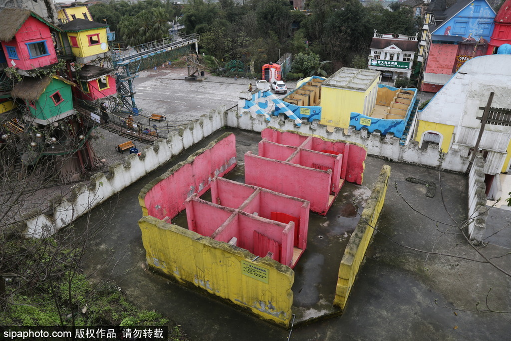 重慶：各式奇葩廁所集中亮相 無性別、宮殿式、露天廁所吸睛