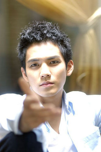 林志穎劉愷威鐘漢良拼“童顏” 年近半百不老美男