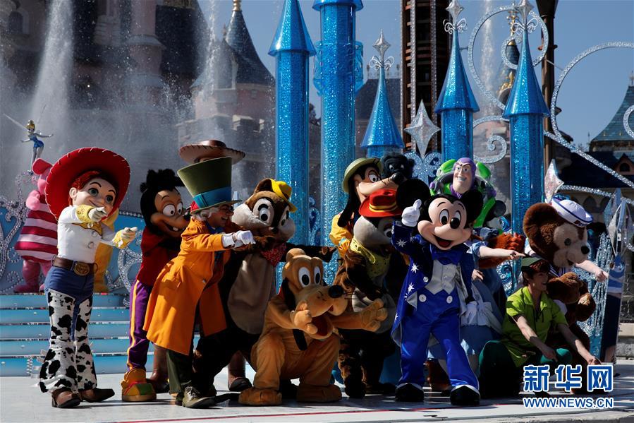巴黎迪士尼樂(lè)園25周年慶典（高清組圖）