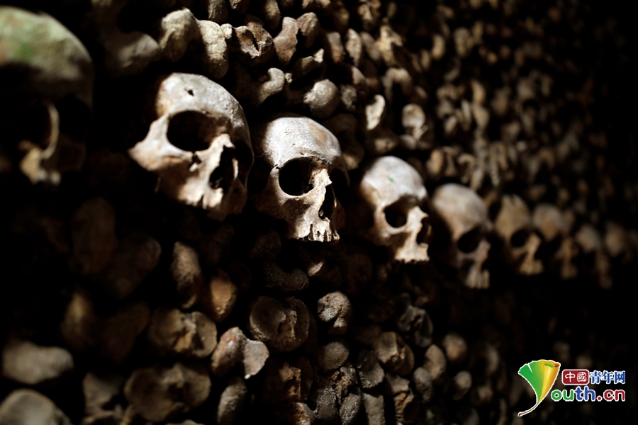 巴黎地下墓穴 累累白骨“尸滿為患”