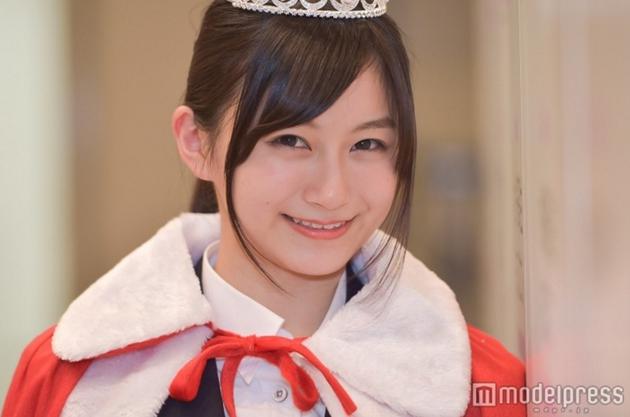 日本最可愛(ài)女高中生出爐[組圖]