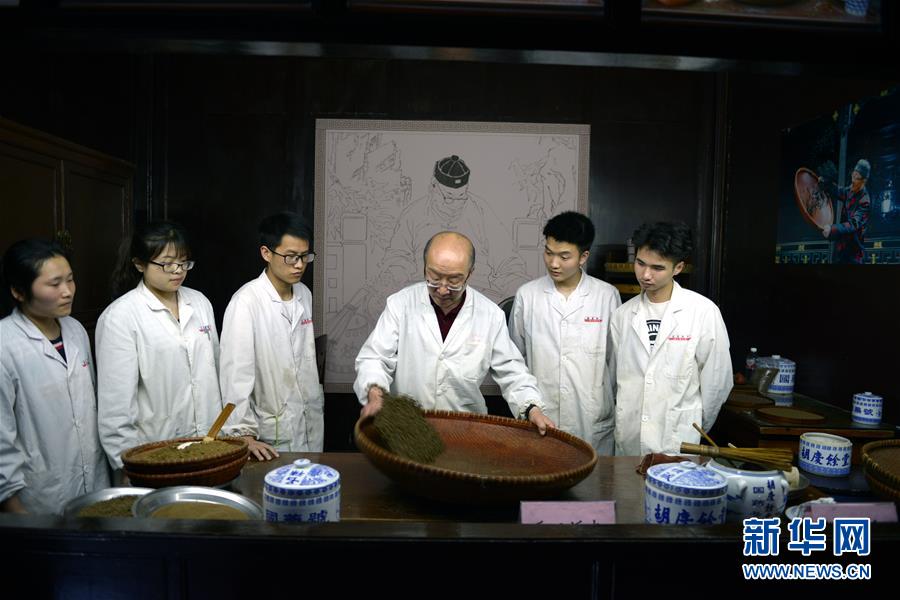 老字號“匠心”之美——勞動節尋找中國百年“質”造的底蘊