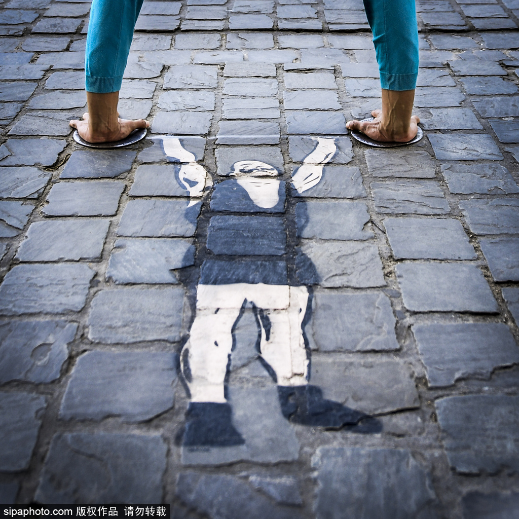 幽默創意占領布魯塞爾街頭 藝術家3D街頭藝術繪畫作品