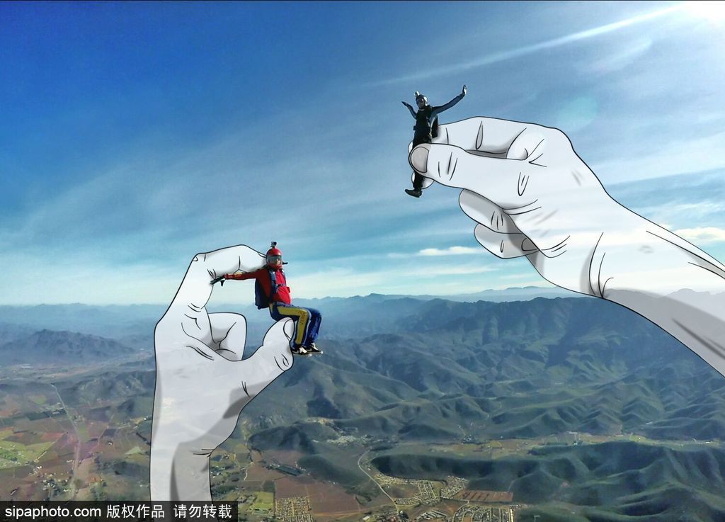 在云端看別樣風景 盤點全球跳傘趣聞