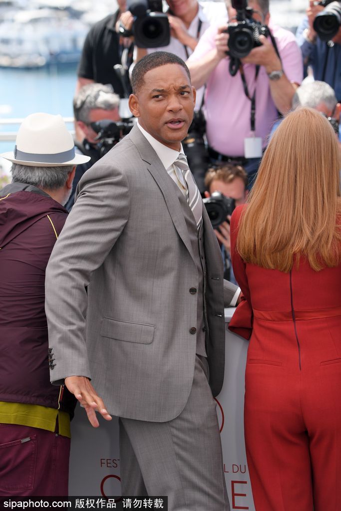 70屆戛納：你腫么了？威爾·史密斯變”逗比表情帝“一言難盡