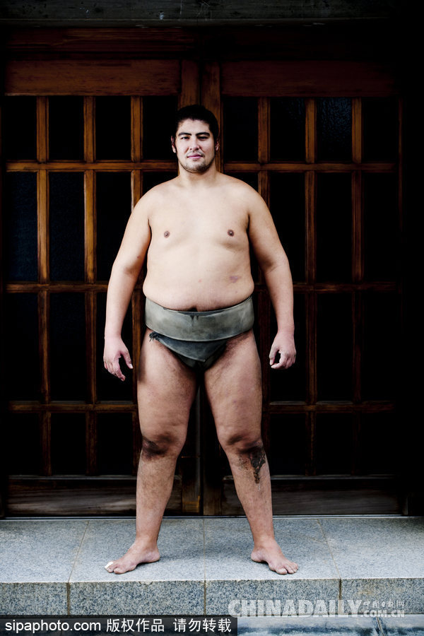 日本東京相撲運(yùn)動(dòng)員眾生相