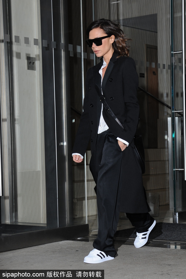 如何打造時(shí)髦上班路？“闊腿褲終結(jié)者”貝嫂告訴你