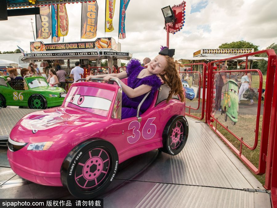 劍橋大學留學生活不可錯過的節日——劍橋游樂會