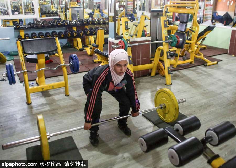 給你一碗熱血雞湯！盤點那些熱愛健身的普通人