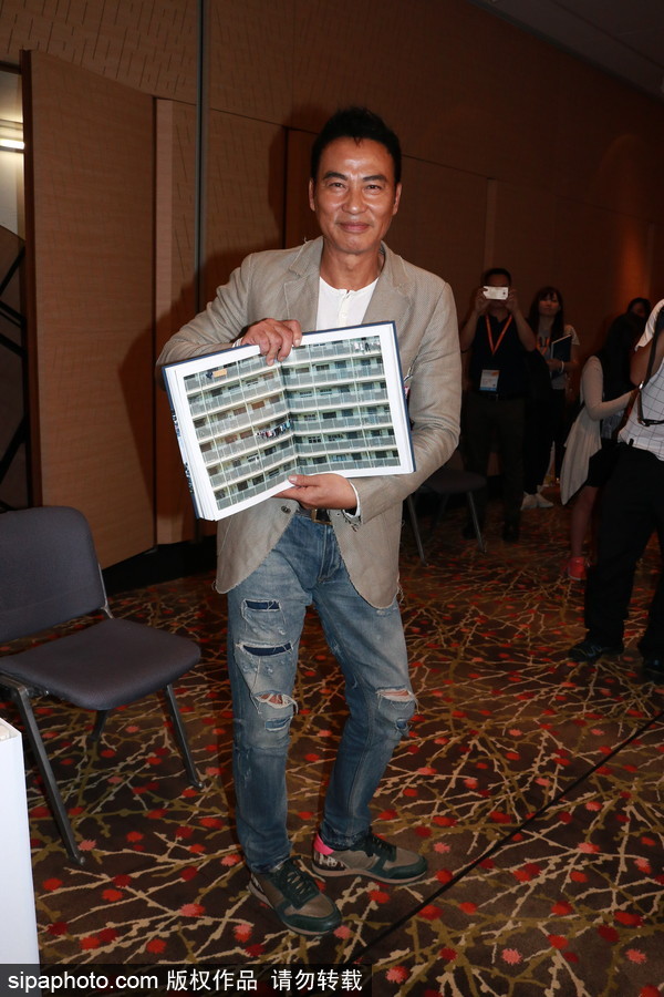 驚不驚喜意不意外！任達華出攝影集 花費七個月精心制作