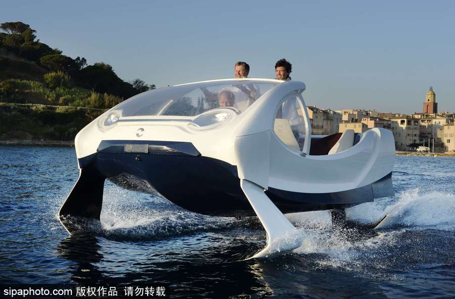 法國海洋氣泡船試運行 巴黎塞納河上馳騁