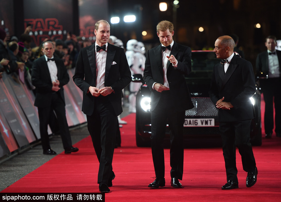 威廉王子與哈里王子齊現身助陣《星戰(zhàn)8》首映