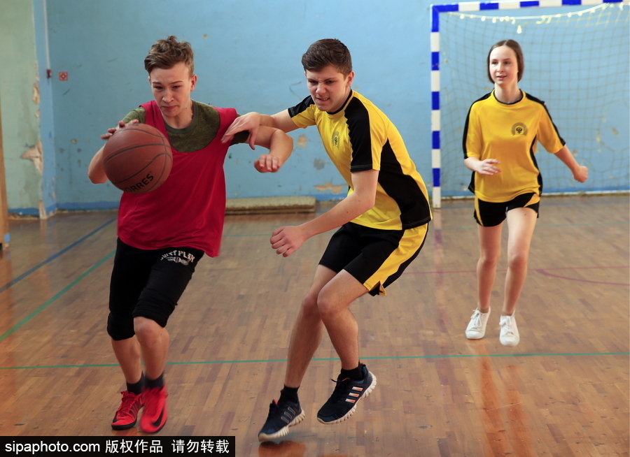 揭秘戰斗民族未來“警察”生活 走進尼古拉斯二世少年警官學校