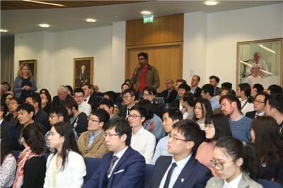 劉曉明：開(kāi)放包容，永爭(zhēng)一流，共創(chuàng)更加美好的世界