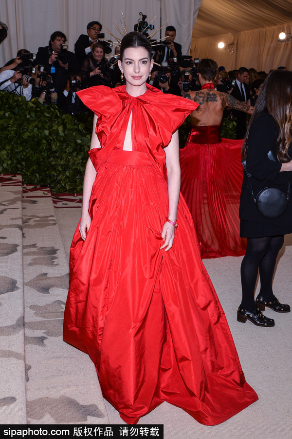 時尚界奧斯卡Met Gala來襲 眾女星紅毯爭艷美出新高度