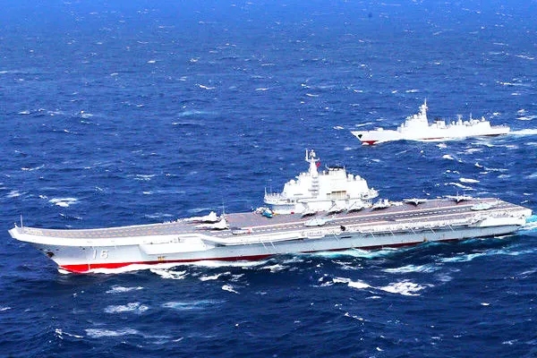 國產航母海試，最炫酷的原來在這里……