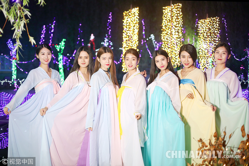 換個角度致敬青春 盤點那些“不一樣”的畢業照