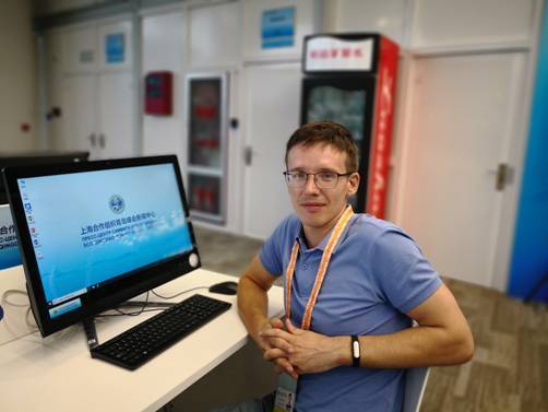 外媒記者眼中的上合峰會：為與會國提供平等協商互幫互助的機會