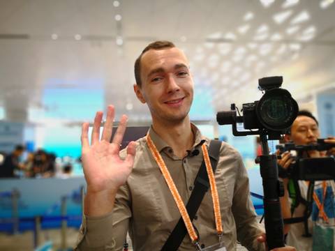 外媒記者眼中的上合峰會：為與會國提供平等協商互幫互助的機會