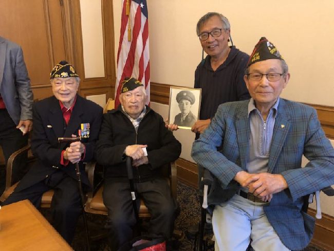 舊金山市議會敦促美國國會盡快通過表彰二戰華裔老兵法案