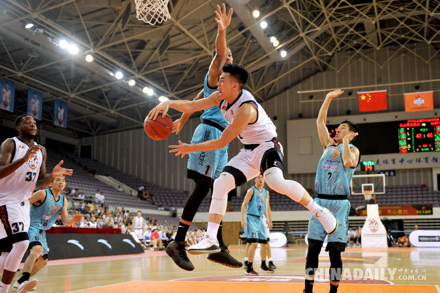 全國(guó)男子籃球聯(lián)賽：北京國(guó)安雄鹿VS福建閃電