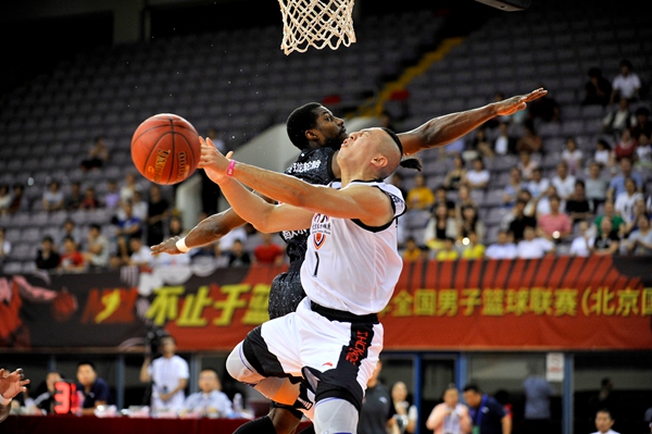 NBL北京國(guó)安雄鹿擊敗重慶蘭陵收獲兩連勝