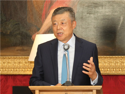 劉曉明大使在上海高級(jí)金融學(xué)院訪英晚宴上的主旨演講:《抓住黃金機(jī)遇,引領(lǐng)中英合作》