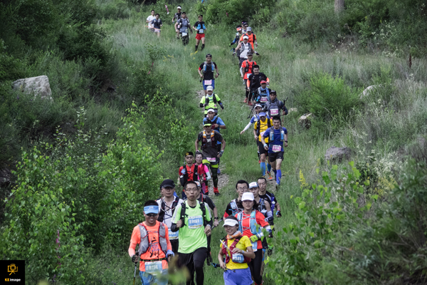 Columbia 崇禮168國際超級越野賽冬奧小鎮鳴槍