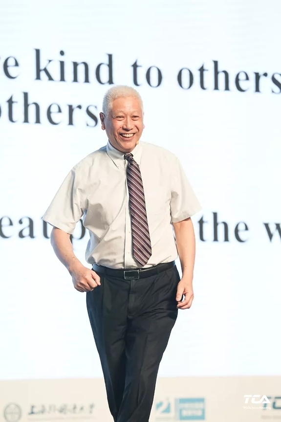 大咖齊聚，嗨翻全場！這是一場超精彩的英語教育界頭腦風暴