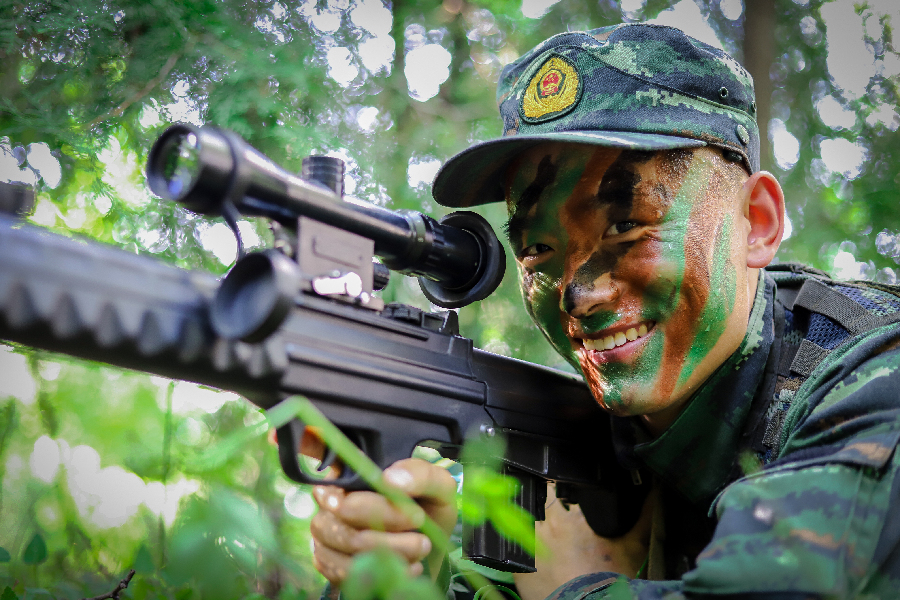 王牌出手！他們是戰場上的“狩獵者”