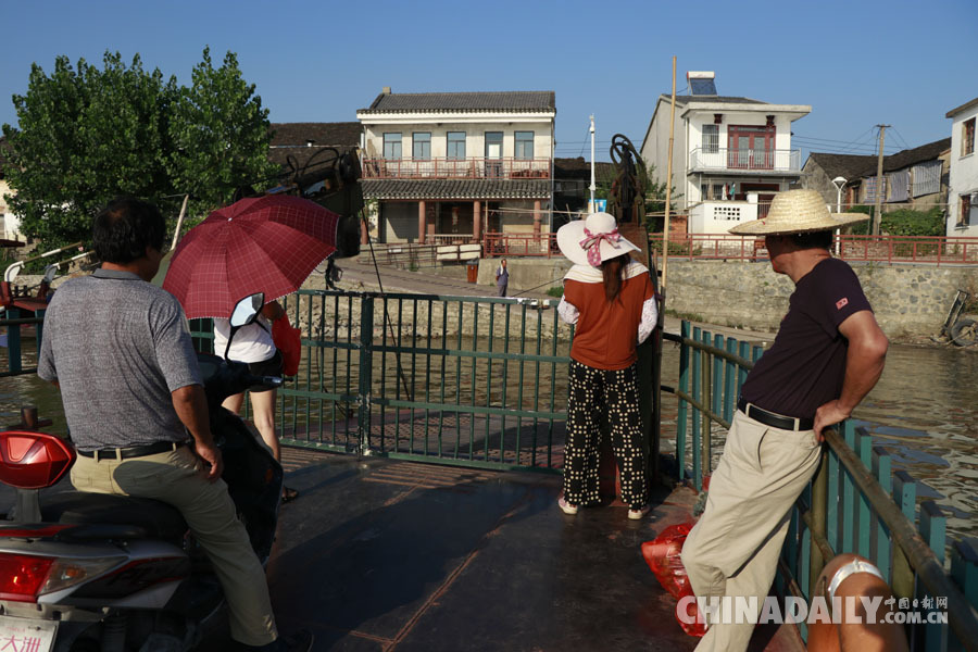 【發(fā)現(xiàn)長(zhǎng)江】安徽銅陵和悅洲蔬菜有機(jī)種植 居民與江豚和諧共生