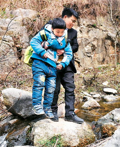 鄉下娃的“讀書引路人”：張玉滾