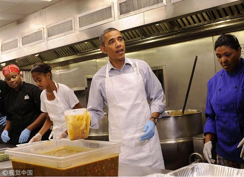 普京化身大廚做煎餅！這些大佬上得廳堂下得廚