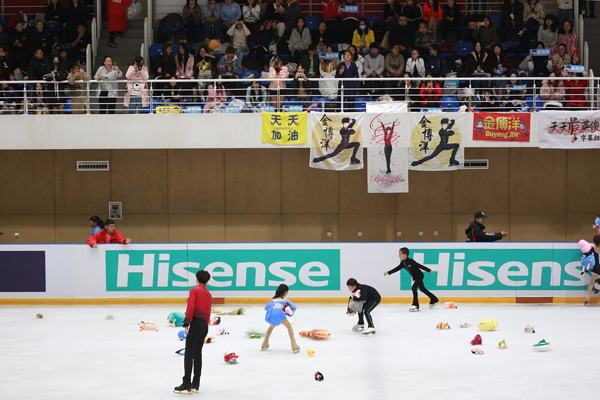 全國花滑大獎賽青島落幕，金博洋新節目很“瘋狂”