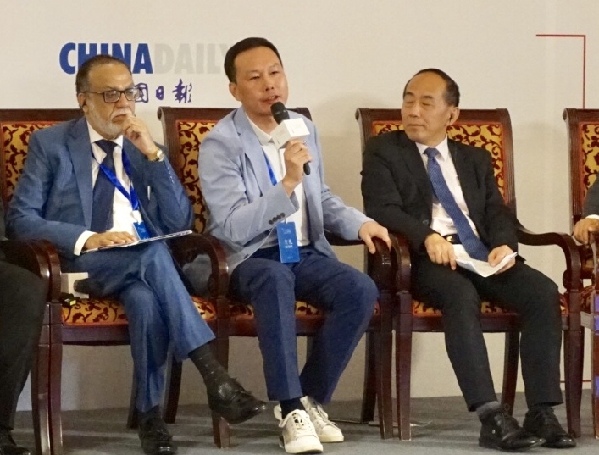 北京一點網聚信息技術有限公司總編輯吳晨光：算法的效率與價值觀