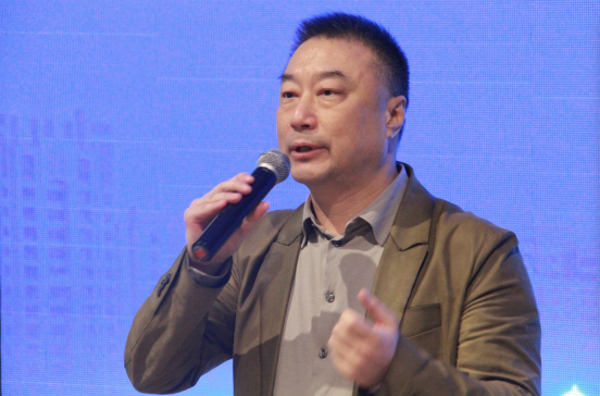 一個盒子的暖心漂流 當代置業與弘高創意攜手愛心公益