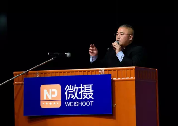 2015中國(guó)攝影年度人物評(píng)選揭曉