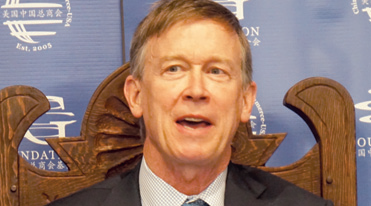 多位美國州長相聚新墨西哥州 呼吁美國不應“閉關鎖國” 中美應盡快解決貿易爭端