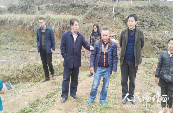 【網絡媒體走轉改】 花垣縣:抓黨建、促扶貧,貧困發生率下降到17.8%